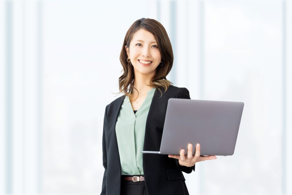 営業スタッフ